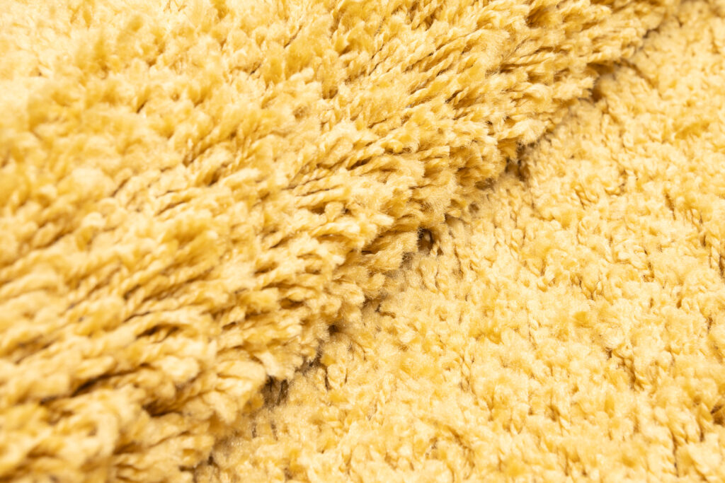 Tappeto Essence Shaggy Monocolore Senape