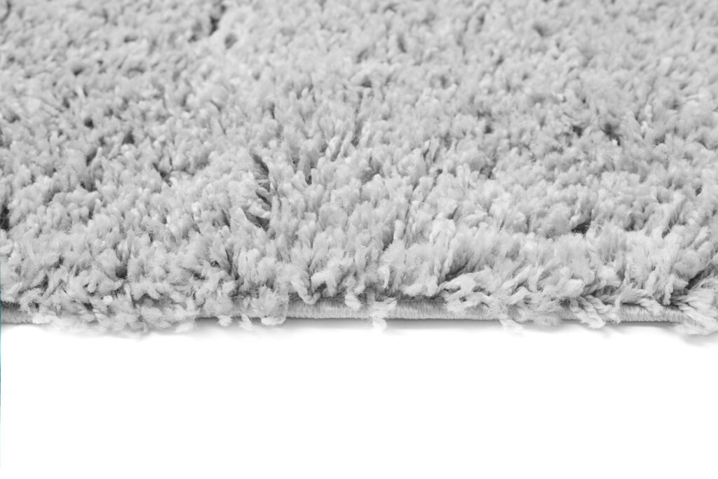 Tappeto Essence Shaggy Monocolore Grigio Chiaro