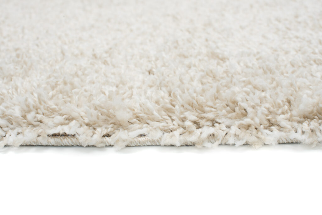 Tappeto Essence Shaggy Monocolore Beige Chiaro