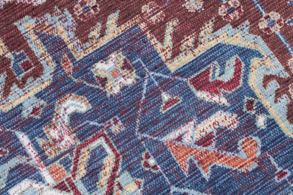 Tappeto Victoria con Frange Rosso Blu Scuro