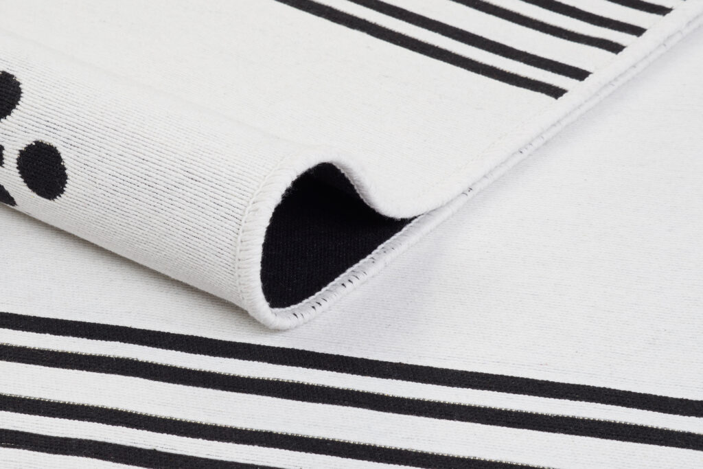 Tappeto Azteca Cotone Bianco Nero con Frange