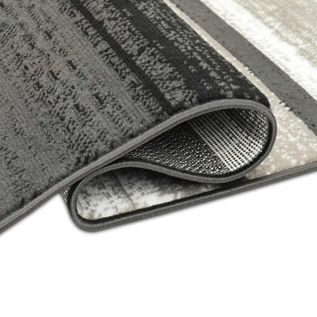 Tappeto Qmega Geometrico Nero Grigio Bianco a Strisce