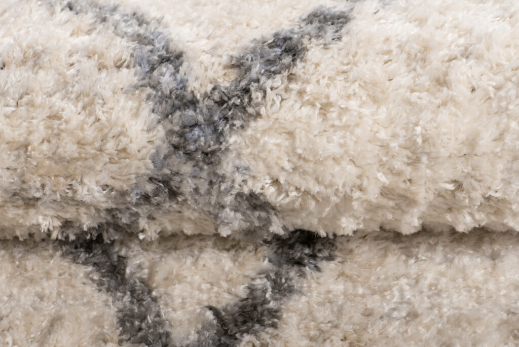 Tappeto Versay Crema Grigio a Sccachi con Frange