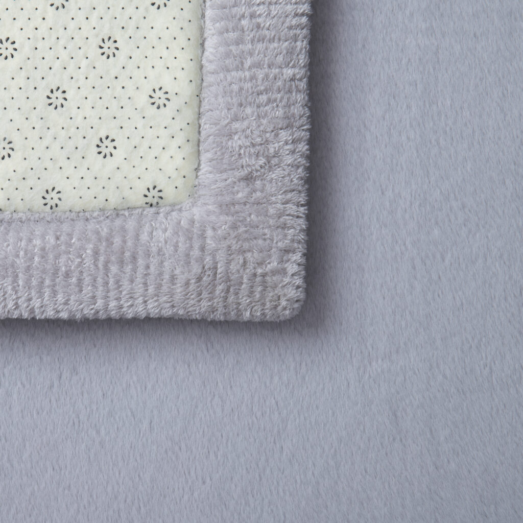 Tappeto Bambini Fluffin Quadrato Grigio Chiaro