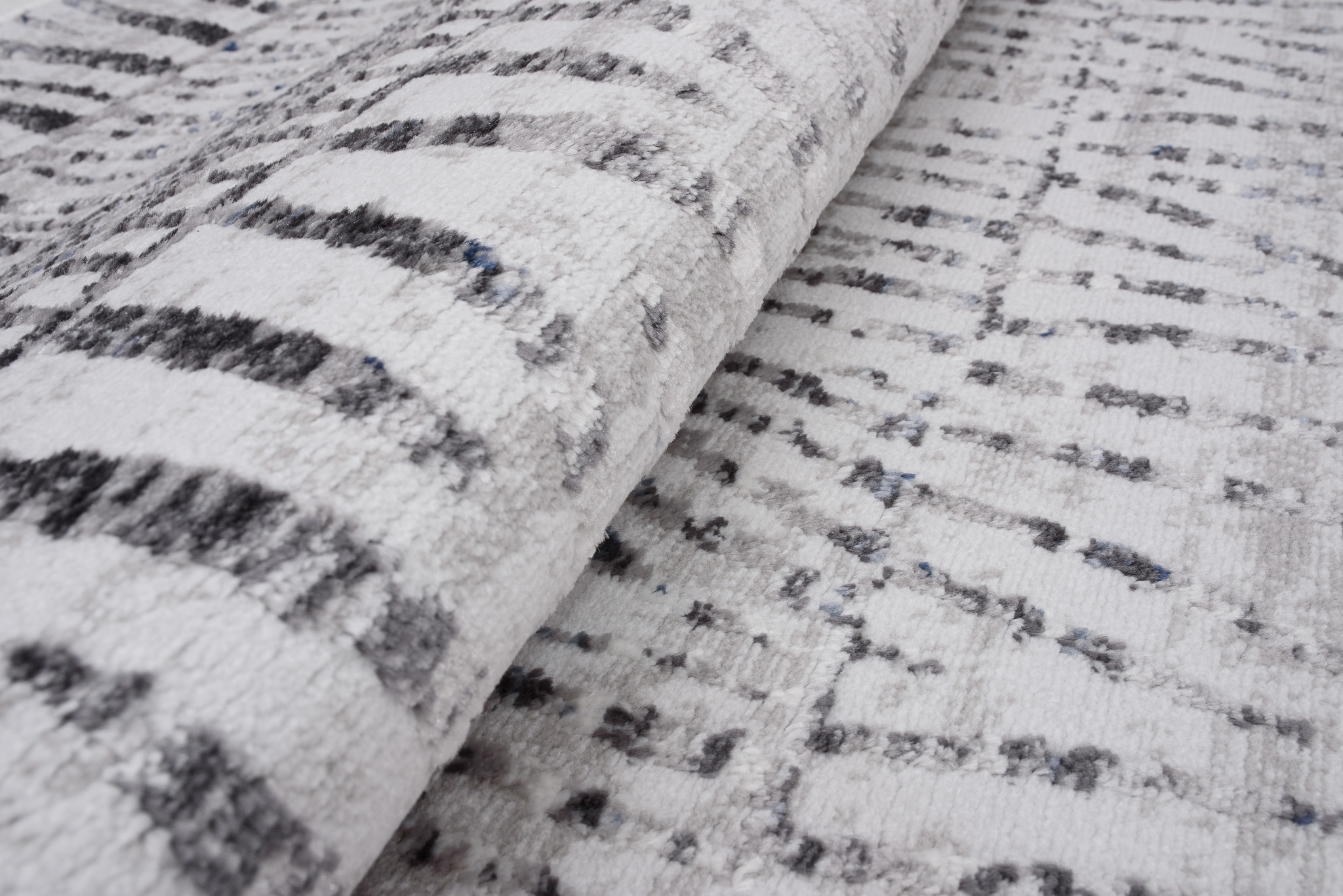 Tappeto Sky Grigio Blu Etnico Strisce