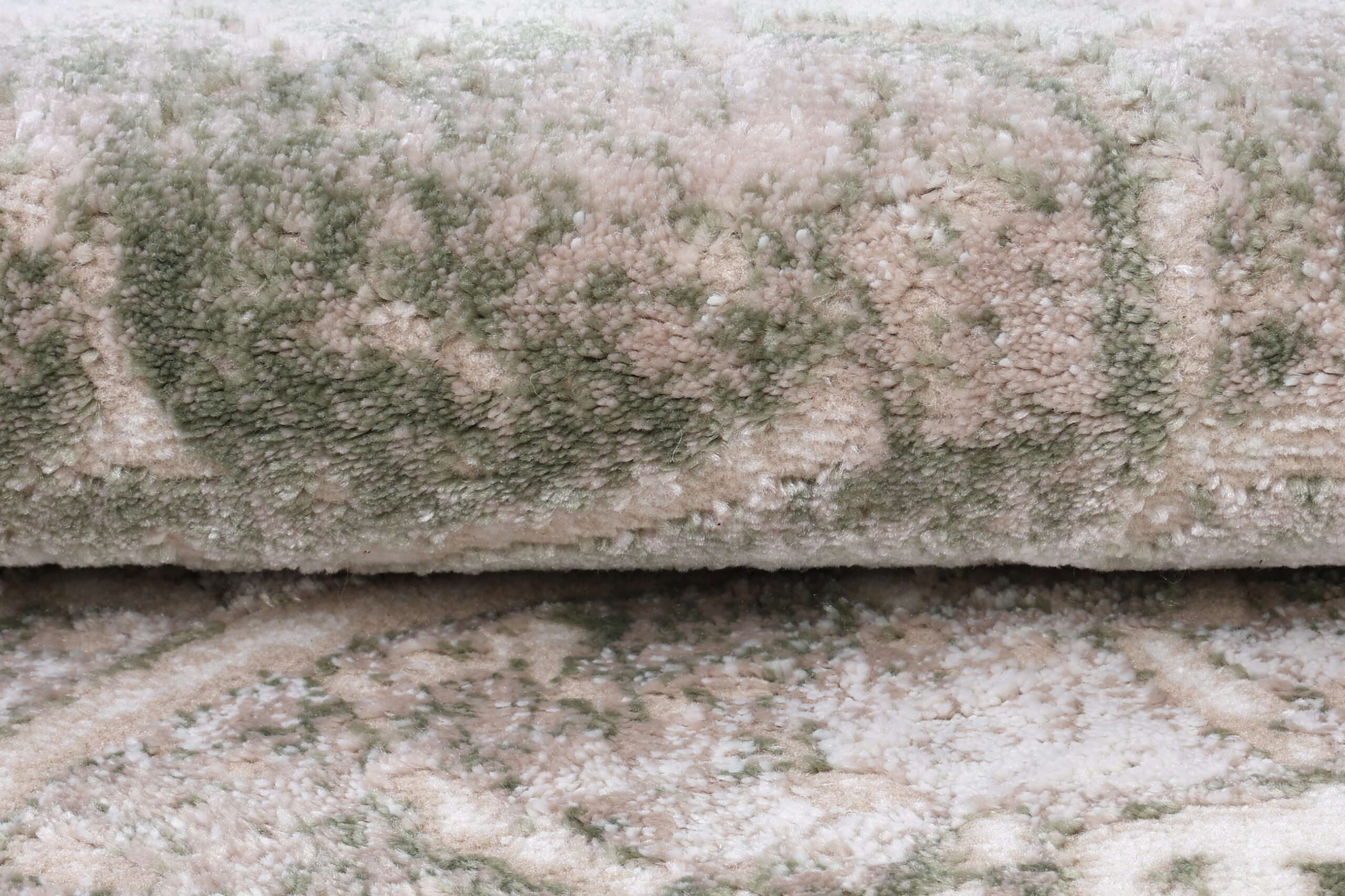 Tappeto Como Beige Verde Struttura Legno